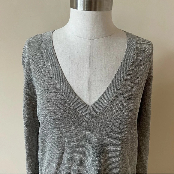 Reiss Bless metallic thread deep v-neck sweater 17961 - Picture 4 of 10